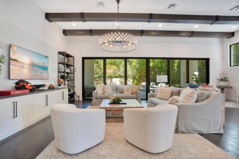 Casa en venta en Orlando, Florida, 3 dormitorios, 326.92 m2 № 1900474 - foto 26