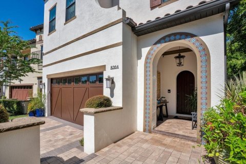 Casa en venta en Orlando, Florida, 3 dormitorios, 326.92 m2 № 1900474 - foto 2