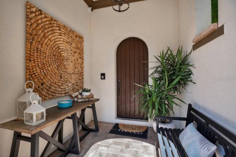 Casa en venta en Orlando, Florida, 3 dormitorios, 326.92 m2 № 1900474 - foto 3