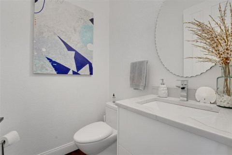 Casa en venta en Auburndale, Florida, 5 dormitorios, 397.71 m2 № 1914383 - foto 28