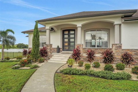Casa en venta en Auburndale, Florida, 5 dormitorios, 397.71 m2 № 1914383 - foto 5