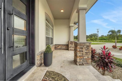Casa en venta en Auburndale, Florida, 5 dormitorios, 397.71 m2 № 1914383 - foto 8
