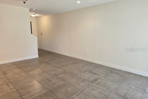 Townhouse in Kissimmee, Florida 3 bedrooms, 201.23 sq.m. № 2095571 - photo 6