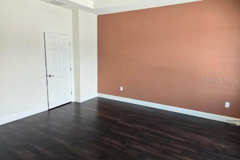 Townhouse in Kissimmee, Florida 3 bedrooms, 201.23 sq.m. № 2095571 - photo 13