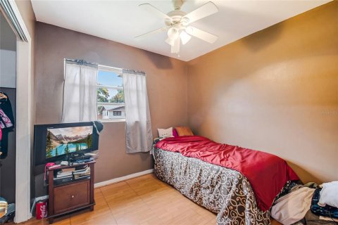 House in Orlando, Florida 3 bedrooms, 93.65 sq.m. № 2196507 - photo 21