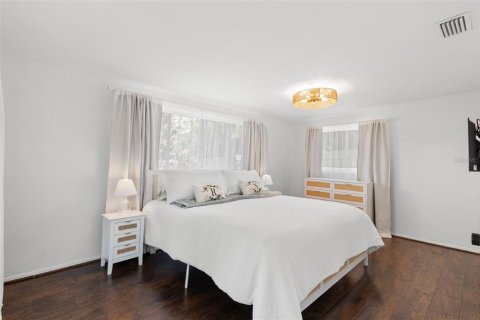 Casa en alquiler en Largo, Florida, 3 dormitorios, 131.83 m2 № 1901800 - foto 14