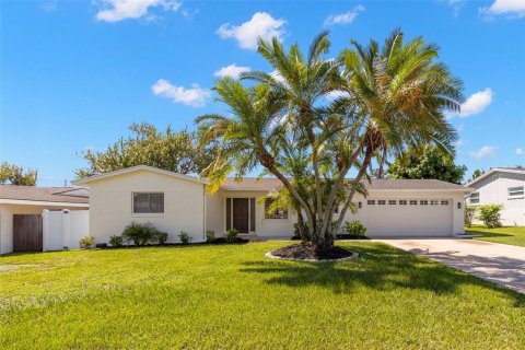 Casa en alquiler en Largo, Florida, 3 dormitorios, 131.83 m2 № 1901800 - foto 28