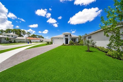 Villa ou maison à vendre à Stuart, Floride: 3 chambres, 216.65 m2 № 2088023 - photo 3