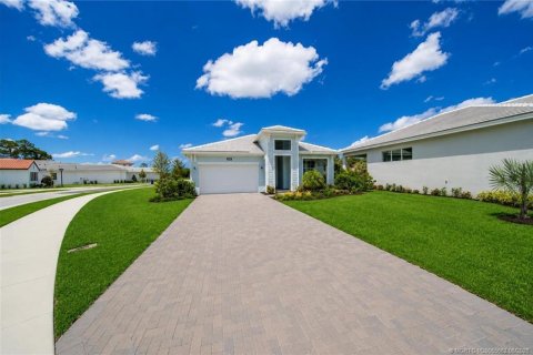 Villa ou maison à vendre à Stuart, Floride: 3 chambres, 216.65 m2 № 2088023 - photo 2