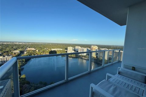 Condominio en alquiler en Orlando, Florida, 4 dormitorios, 294.69 m2 № 2277566 - foto 22