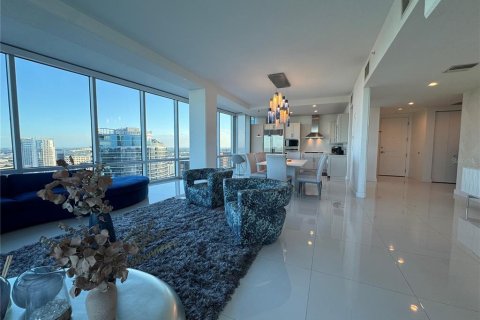 Condominio en alquiler en Orlando, Florida, 4 dormitorios, 294.69 m2 № 2277566 - foto 26