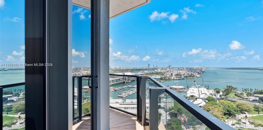 Condo à Miami, Floride, 1 chambre  № 1962770