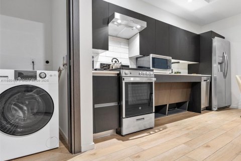 Copropriété à vendre à Miami, Floride: 1 chambre, 53.79 m2 № 1962770 - photo 4