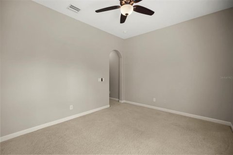 Townhouse in Davenport, Florida 4 bedrooms, 276.48 sq.m. № 2347344 - photo 25