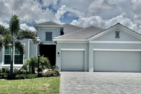 House in Lakewood Ranch, Florida 3 bedrooms, 227.15 sq.m. № 2217423
