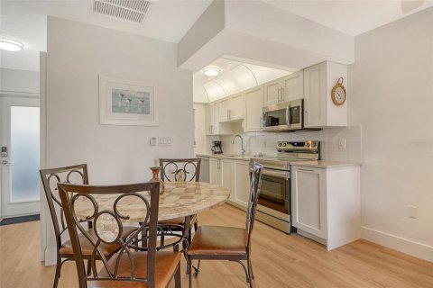 Купить кондоминиум в Сарасота, Флорида 5 комнат, 85.56м2, № 1898502 - фото 12