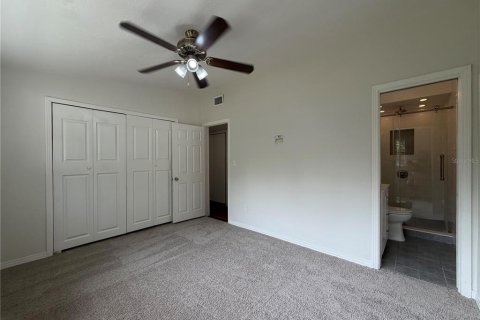 Villa ou maison à vendre à Temple Terrace, Floride: 4 chambres, 200.2 m2 № 2410449 - photo 5