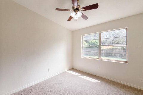 Villa ou maison à vendre à Temple Terrace, Floride: 4 chambres, 200.2 m2 № 2410449 - photo 13