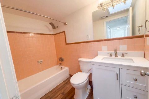 Villa ou maison à vendre à Temple Terrace, Floride: 4 chambres, 200.2 m2 № 2410449 - photo 19
