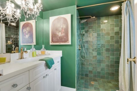 Condo in Lake Worth, Florida, 2 bedrooms № 2083317 - photo 9