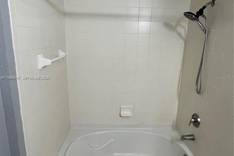 Copropriété à vendre à Orlando, Floride: 2 chambres № 1937217 - photo 23