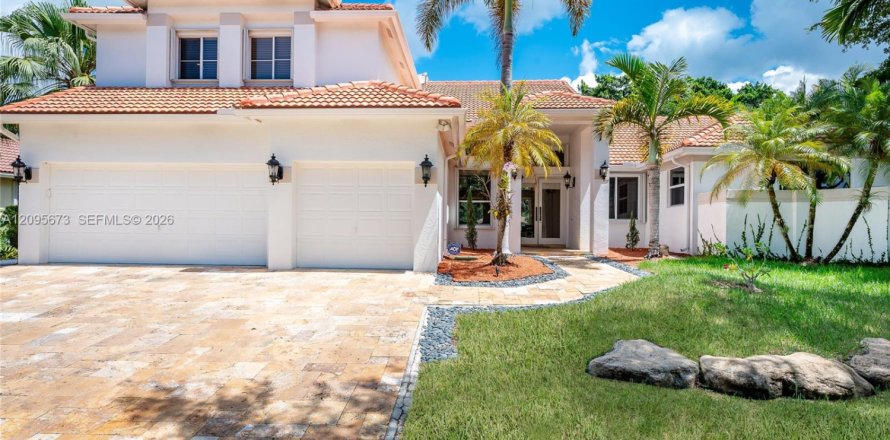 Villa ou maison à Weston, Floride 3 chambres, 331.48 m2 № 2385270