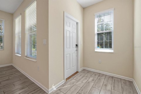 Townhouse in Davenport, Florida 5 bedrooms, 234.3 sq.m. № 2237581 - photo 10