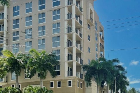 Condominio en venta en Miami, Florida, 2 dormitorios, 100.8 m2 № 1982156 - foto 3