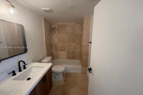 Condominio en venta en Miami, Florida, 2 dormitorios, 100.8 m2 № 1982156 - foto 9
