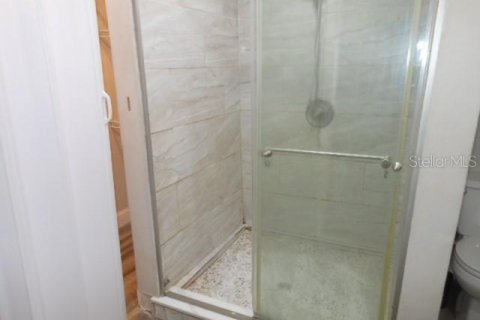 House in Tampa, Florida 3 bedrooms, 105.54 sq.m. № 2230995 - photo 25