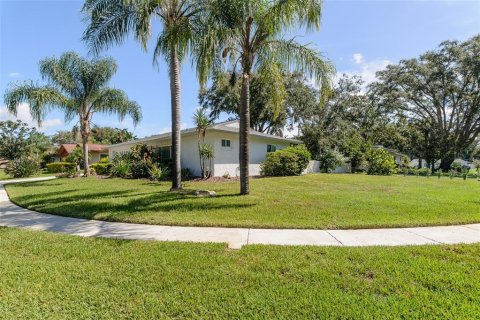 House in Palm Harbor, Florida 2 bedrooms, 141.49 sq.m. № 1907465 - photo 4
