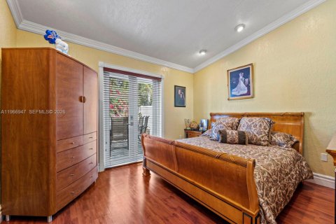 Casa en venta en Miami, Florida, 4 dormitorios, 157.56 m2 № 2030055 - foto 26