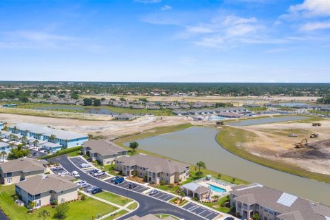 Condominio en venta en North Port, Florida, 3 dormitorios, 138.33 m2 № 1628576 - foto 24