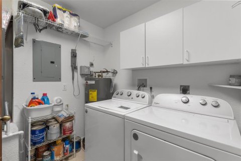 Condominio en venta en North Port, Florida, 3 dormitorios, 138.33 m2 № 1628576 - foto 18