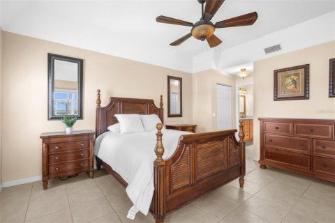 Condominio en venta en North Port, Florida, 3 dormitorios, 138.33 m2 № 1628576 - foto 11