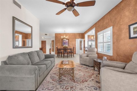 Condominio en venta en North Port, Florida, 3 dormitorios, 138.33 m2 № 1628576 - foto 9