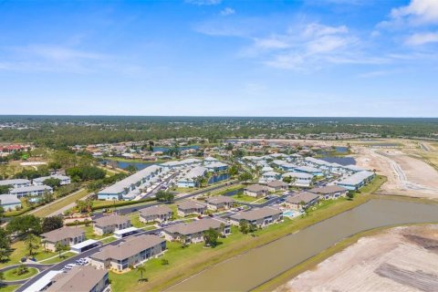 Condominio en venta en North Port, Florida, 3 dormitorios, 138.33 m2 № 1628576 - foto 23