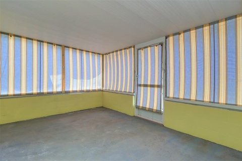 House in Redington Shores, Florida 3 bedrooms, 116.69 sq.m. № 1657348 - photo 23