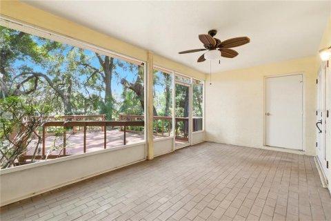 House in Altamonte Springs, Florida 3 bedrooms, 166.11 sq.m. № 2229839 - photo 28