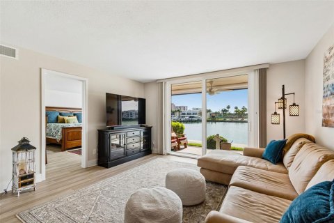 Condominio en venta en South Pasadena, Florida, 2 dormitorios, 103.12 m2 № 2148586 - foto 11