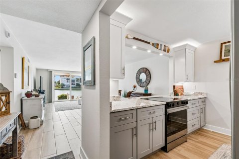 Condominio en venta en South Pasadena, Florida, 2 dormitorios, 103.12 m2 № 2148586 - foto 3