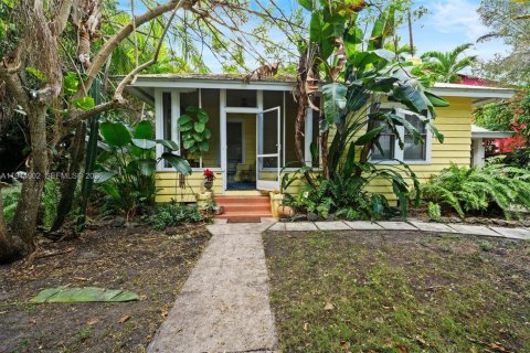 Terreno en venta en Miami, Florida № 2001425 - foto 7