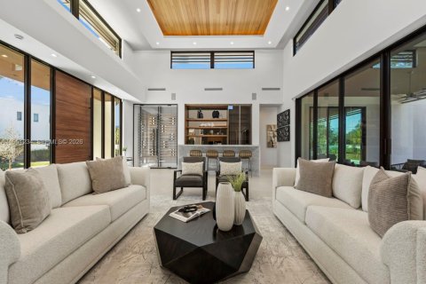 Villa ou maison à vendre à Palmetto Bay, Floride: 6 chambres № 2024322 - photo 7