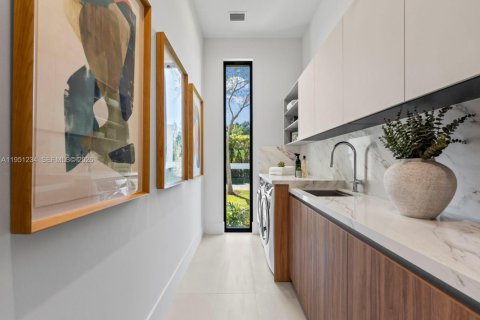 Villa ou maison à vendre à Palmetto Bay, Floride: 6 chambres № 2024322 - photo 28