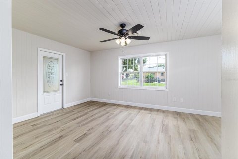 House in Lakeland, Florida 3 bedrooms, 154.96 sq.m. № 1803503 - photo 4