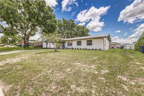House in Lakeland, Florida 3 bedrooms, 154.96 sq.m. № 1803503 - photo 26