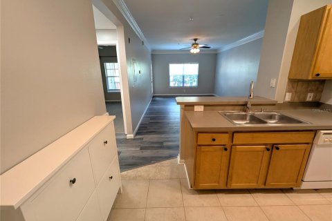 Condo in Tampa, Florida, 1 bedroom  № 1810123 - photo 6
