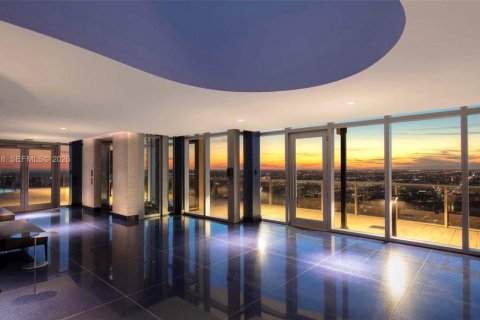 Снять в аренду кондоминиум в Майами, Флорида 62.06м2, № 2005403 - фото 17