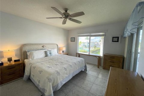 Condo in Punta Gorda, Florida, 2 bedrooms  № 1635797 - photo 6