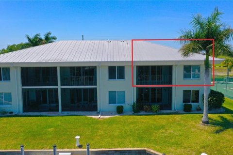 Condo in Punta Gorda, Florida, 2 bedrooms  № 1635797 - photo 11